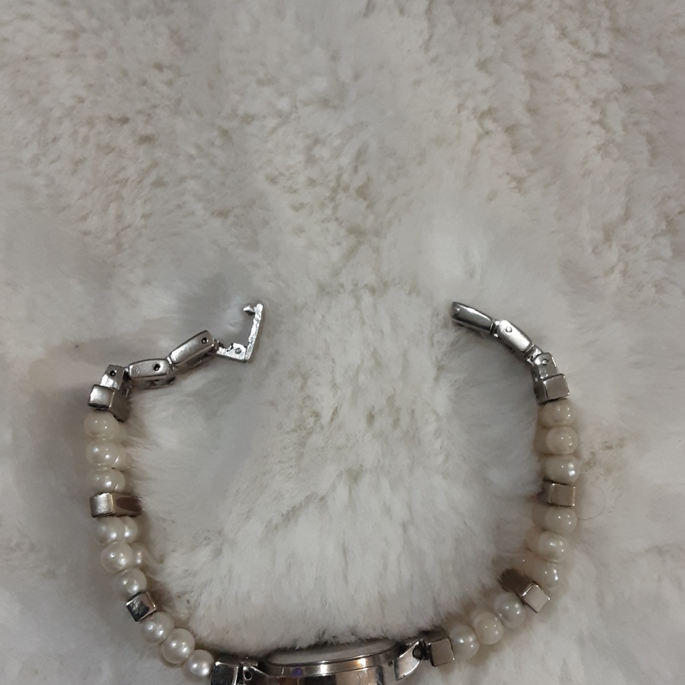 Watch - Picture 4 of 6